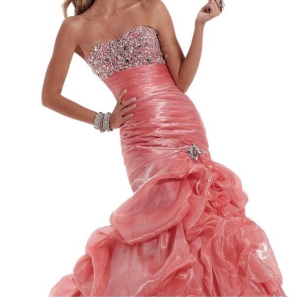 NEW TIFFANY DESIGNS SZ 4 CORAL SATIN ORGANZA BEADED CORSET FORMAL EVENING GOWN - Picture 14 of 15
